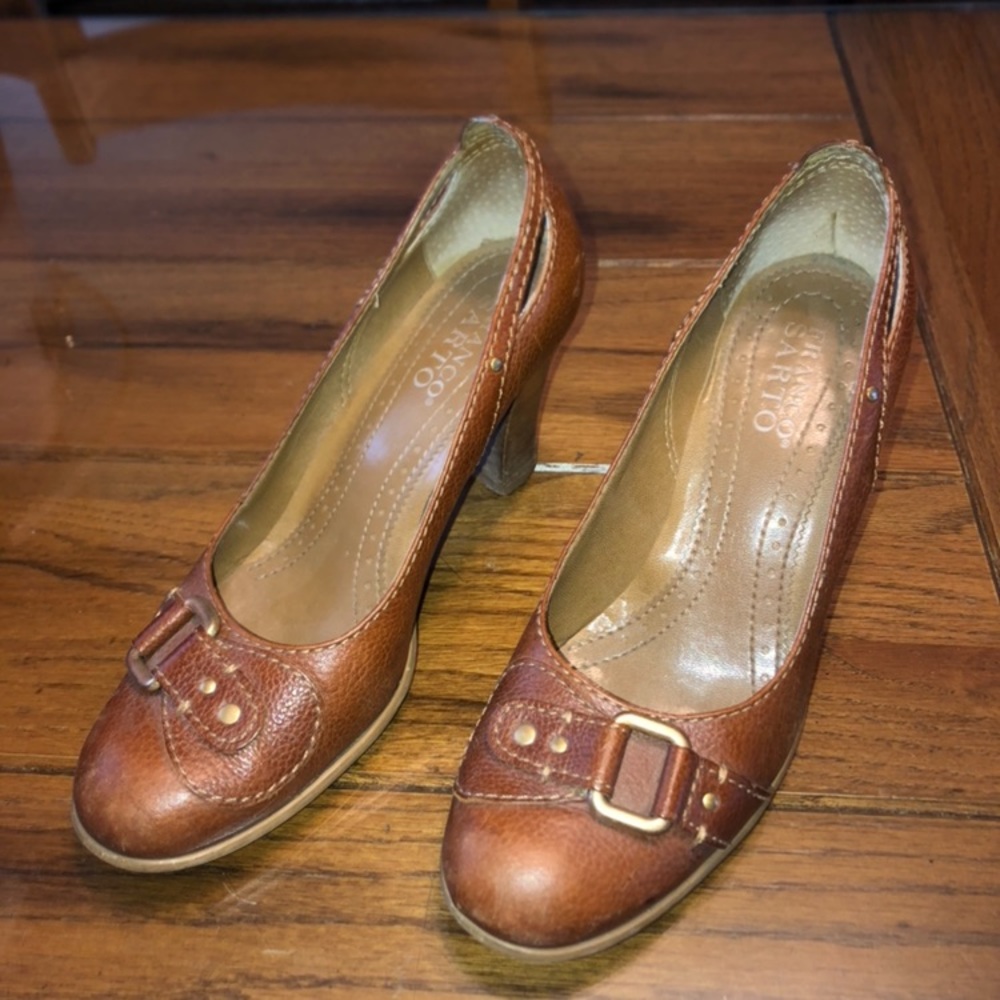 Franco Sarto cognac heels size 8.5